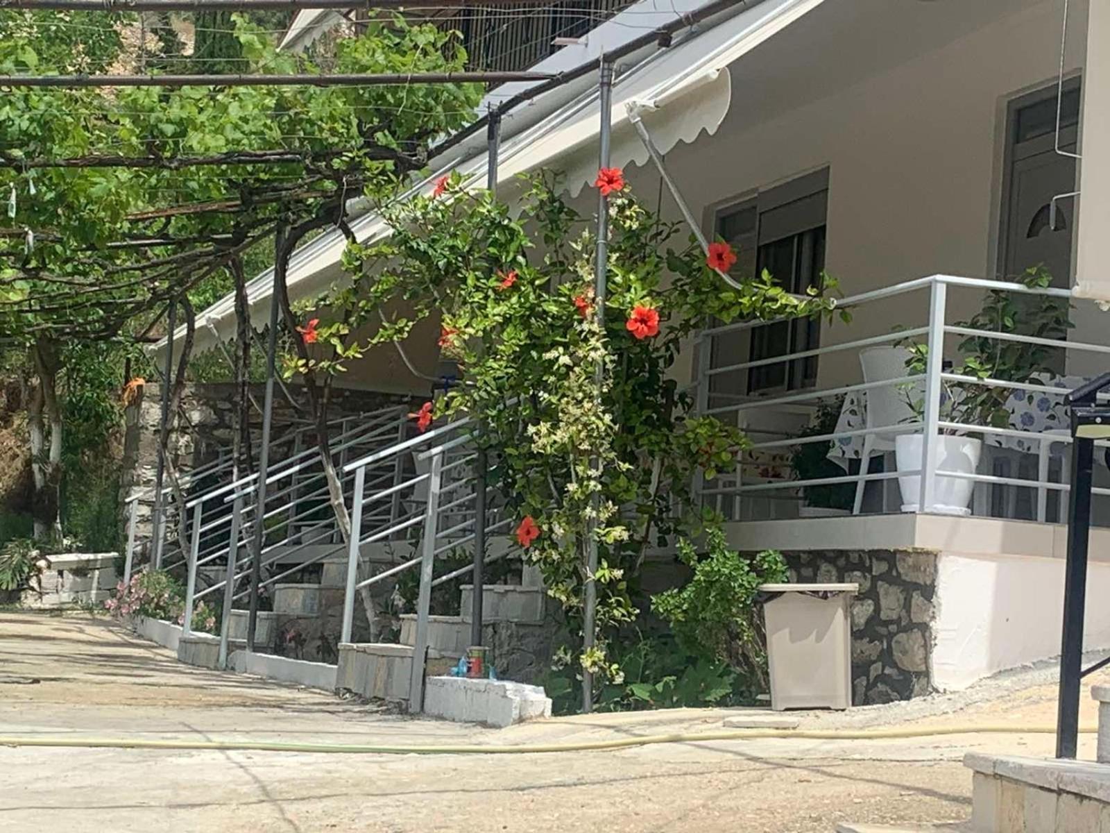 Qeparo View Rooms Екстер'єр фото